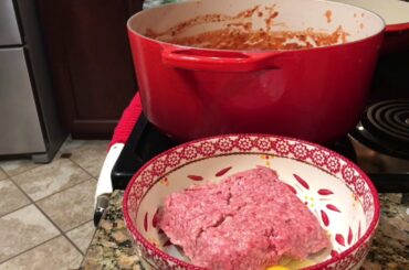 How to make home made Italian gravy/sauce