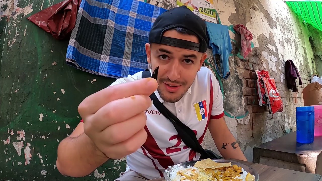 EAT AT YOUR OWN RISK | $0.30 Cents Indian Street Food EAT AT YOUR OWN RISK | $0.30 Cents Indian Street Food