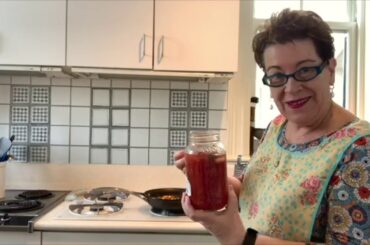 Molly's Italian Eggs   HD 1080p