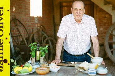 How to make Pesto | Gennaro Contaldo | 🇮🇹 🙏❤️