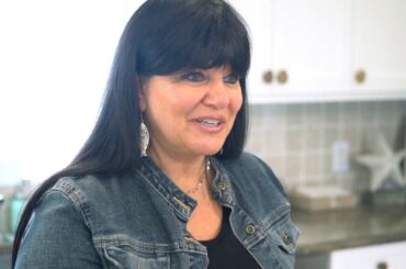 Classic Italian Meatball Recipe with Pasta / How to Make Italian meatballs video by Andrea Anthony