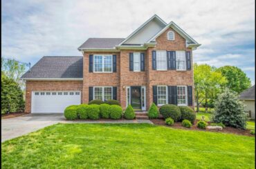 Residential for sale in Powell, TN - 824 Tate Trotter Rd