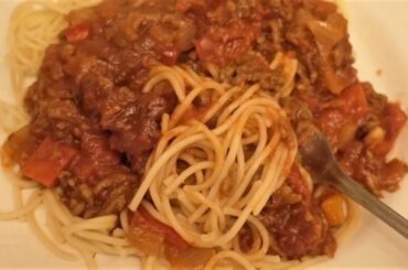 STEFF IS COOKING: SPAGHETTI BOLOGNESE