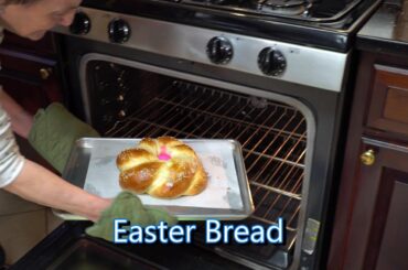 Italian Grandma Makes Easter Bread