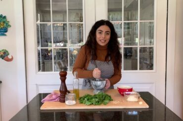 How to make AUTHENTIC Italian Pasta with Pesto (Original Recipe)