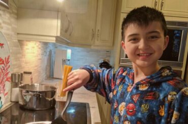 Chef Nathan - Italian Sausage Linguine - Kids Cooking