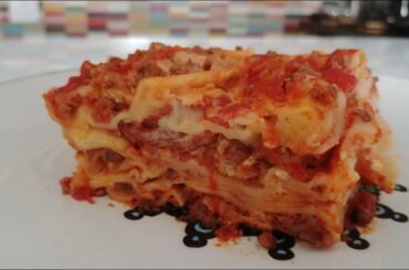 The Inspector How To: Making classic Italian Lasagne!