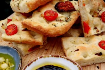 Easy focaccia bread recipe | How to make at home | Delicious flatbread recipe