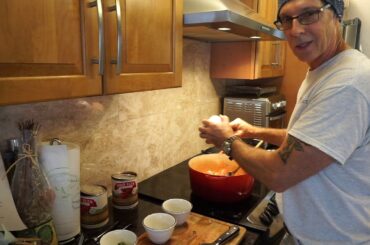 Nonno Makes 30 Minute Italian Tomato Sauce