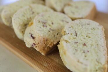 Italian Cookies Recipe and Served With Wine
