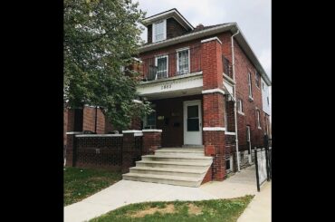 1855 Hall Unit 1 - Cute 2 Bed/1 Bath Main Floor Apt. In South Walkerville $950 INC