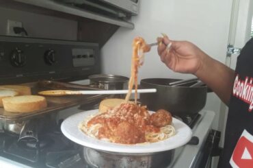 BEST ITALIAN DISH | HOMEMADE MEATBALL DISH| QUARANTINE COOKING