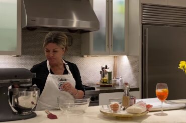 Tuscan Women Cook's Coleen Kirnan Prepares Coconut Macaroons