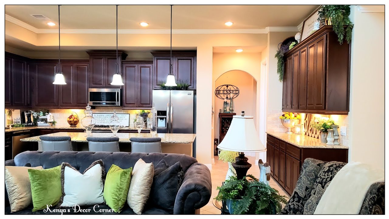 Spring Home Tour 2020 | Tuscan Farmhouse Inspired Home Decor | Neutral Home Decor Ideas Spring Home Tour 2020 | Tuscan Farmhouse Inspired Home Decor | Neutral Home Decor Ideas