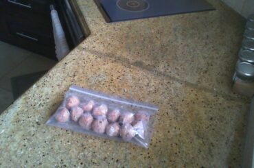 Mamma Maria's Italian - How to freeze meatballs properly.