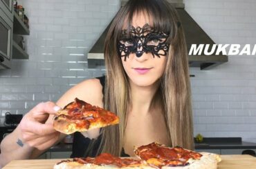 MUKBANG ITA: PIZZA DIAVOLA | PEPPERONI PIZZA ITALIANA (RISPONDO ALLE DOMANDE) EATING SHOW ITALIANO
