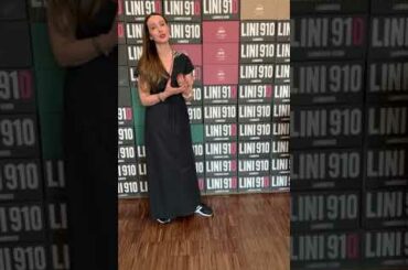 Alicia Lini introducing Lini Lambrusco