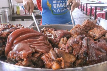 The Best Thai Street Food Market in Phuket. Ribs, Meat, Fried Food and more. Naka Market, Thailand