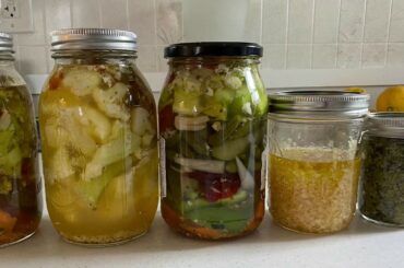 Pickling Giardinere Vegetables