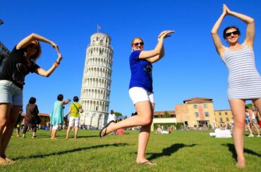 ANNOYING TOURISTS // Florence, Italy