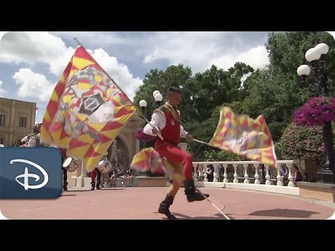 Italian Flag Throwing at Epcot | Walt Disney World Italian Flag Throwing at Epcot | Walt Disney World