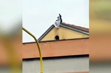 Prison inmates in Italy revolt over restrictions