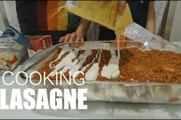COOKING LASAGNE