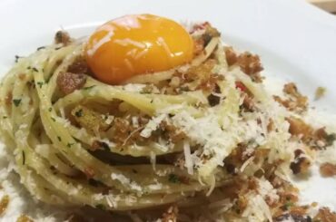 My LUXURIOUS version of " Spaghetti aglio, olio e peperoncino"