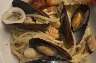 Quarantine Cooking - Ep 4 - Seafood Pasta