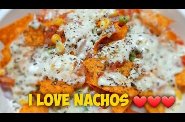 Loaded Nachos #ilovenachos #mexicanfood #italianfood #foodie #ilovefood #simplerecipes #homemadefood