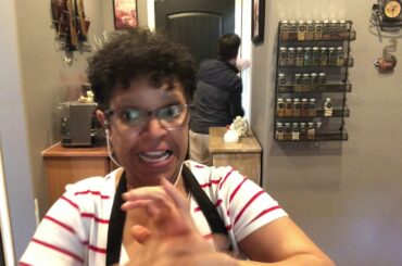 KETO CALZONE WITH CHICKEN, MUSHROOM, ONION , KALE AND ARUGULA PECAN PESTO