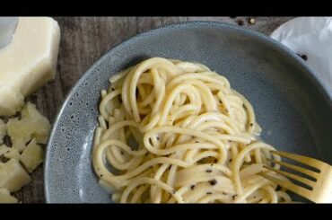 🔴 Real SPAGHETTI CACIO E PEPE - Quarantine Cooking Classes