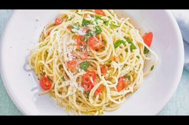 Agilo e Olio/Pasta Recipe/Spaghetti /Pasta with garlic and Olive oil/Italian pasta recipe/spaghetti