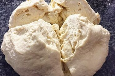 Easy Pizza Dough Recipe - EatMee Recipes | ​🇶​🇺​🇦​🇳​🇹​🇮​🇹​🇮​🇪​🇸​ 🇮​🇳​ 🇱​🇮​🇳​🇰​ 🇧​🇪​🇱​🇴​🇼