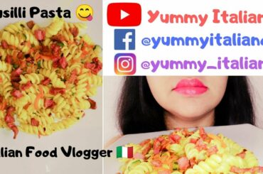 Eating Pasta Fusilli 😋 Italian Food Vlogger 🇮🇹 ASMR