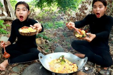 Egg Meatballs With Coconut Soup Recipe - Cooking Egg - Unique Skills