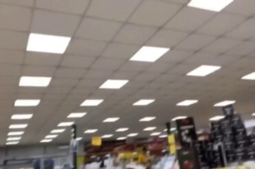 🍔Food stores in italy