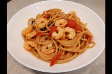 Student Meals #4: how to make delicious PASTA with SHRIMP and FRESH TOMATO | Classic Italian Dish