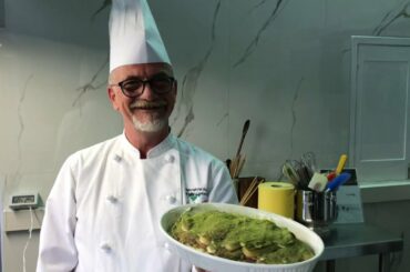 Italian Cuisine Lucca, Chef Gianluca Pardini presents Tiramisù with cioccolate and Green tea Matcha