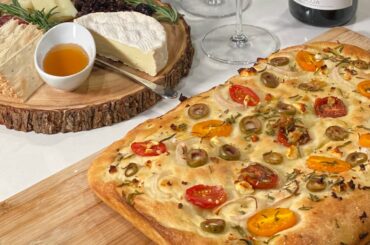 Focaccia! All done in 90 min! Italian bread. Or is it pizza...?