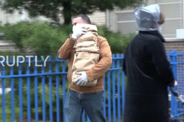 USA: Hundreds of food hubs offer free food to New Yorkers