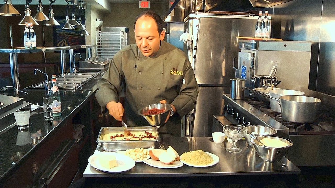 Miami celebrity chef Ralph Pagano cooks an old Italian recipe for the holidays Miami celebrity chef Ralph Pagano cooks an old Italian recipe for the holidays