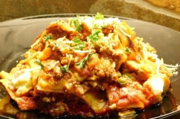 HOW TO MAKE HEARTY BEEF AN VEG LASAGNA RECIPE