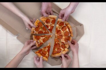 Peyruis - Gonna Sing | Pizza at Italian Restaurant | No Copyright Music