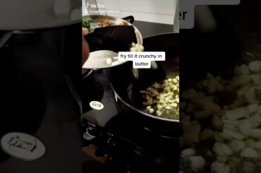 Famous Italian dish aglio e olio noodles