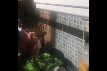 Cooking with James... Pasta and broccoli (version 2)