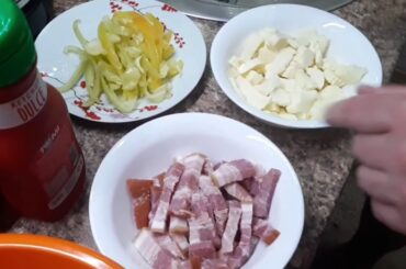 How to make homemade italian pizza.Fresh simply food recipes