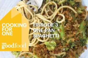 How to make one-pan spaghetti for one - BBC Good Food