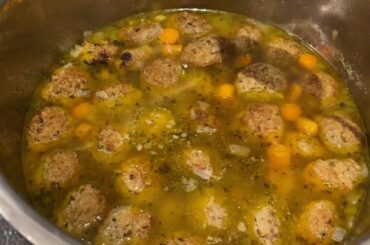 PILLARS&DIVAS KITCHEN +++HOME MADE ITALIAN SOUP