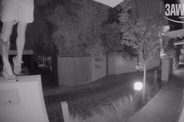 CSI Melbourne: Police hunt Richmond balcony-jumper